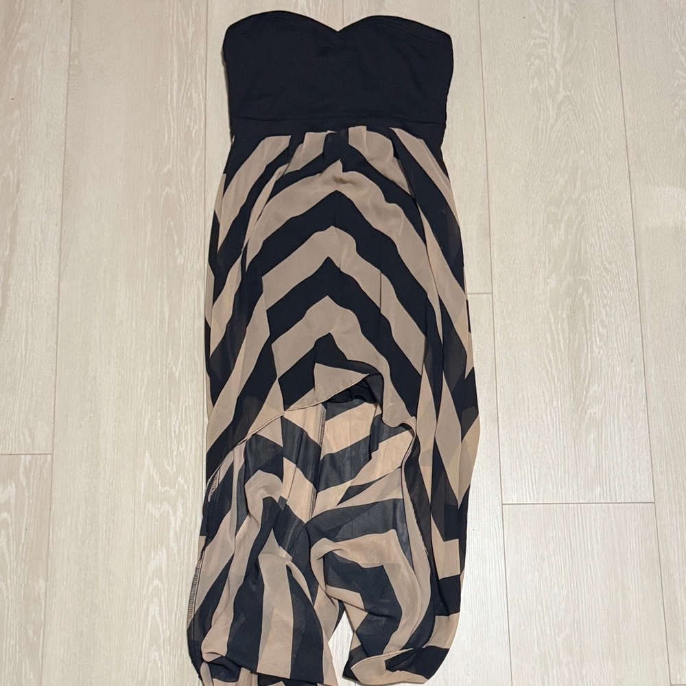 3/$10 Pompous Girly Strapless Y2K Black and Tan Chevron Dress - Picture 2 of 6